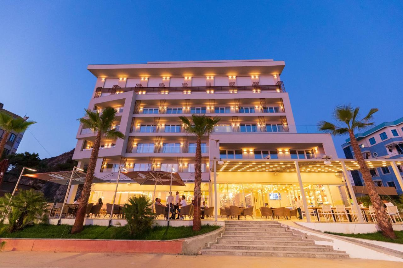 Amr Hotel - Durres Škalngur 外观 照片