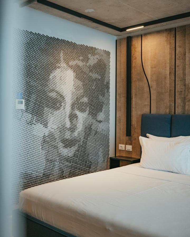 Amr Hotel - Durres Škalngur 外观 照片